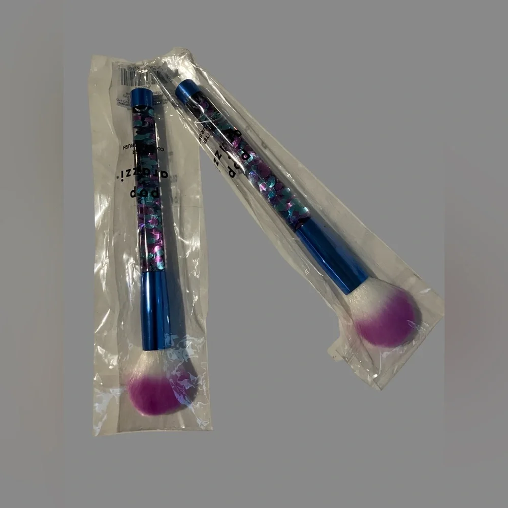 2 Pop Arazzi Glitter Contour Brushes TWO NEW IN PACKAGE